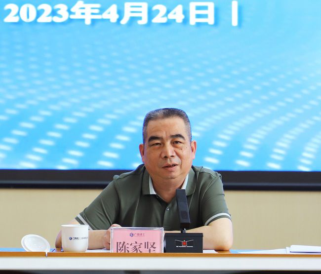 陳家堅講話。鄭詩寶 攝000。.jpg